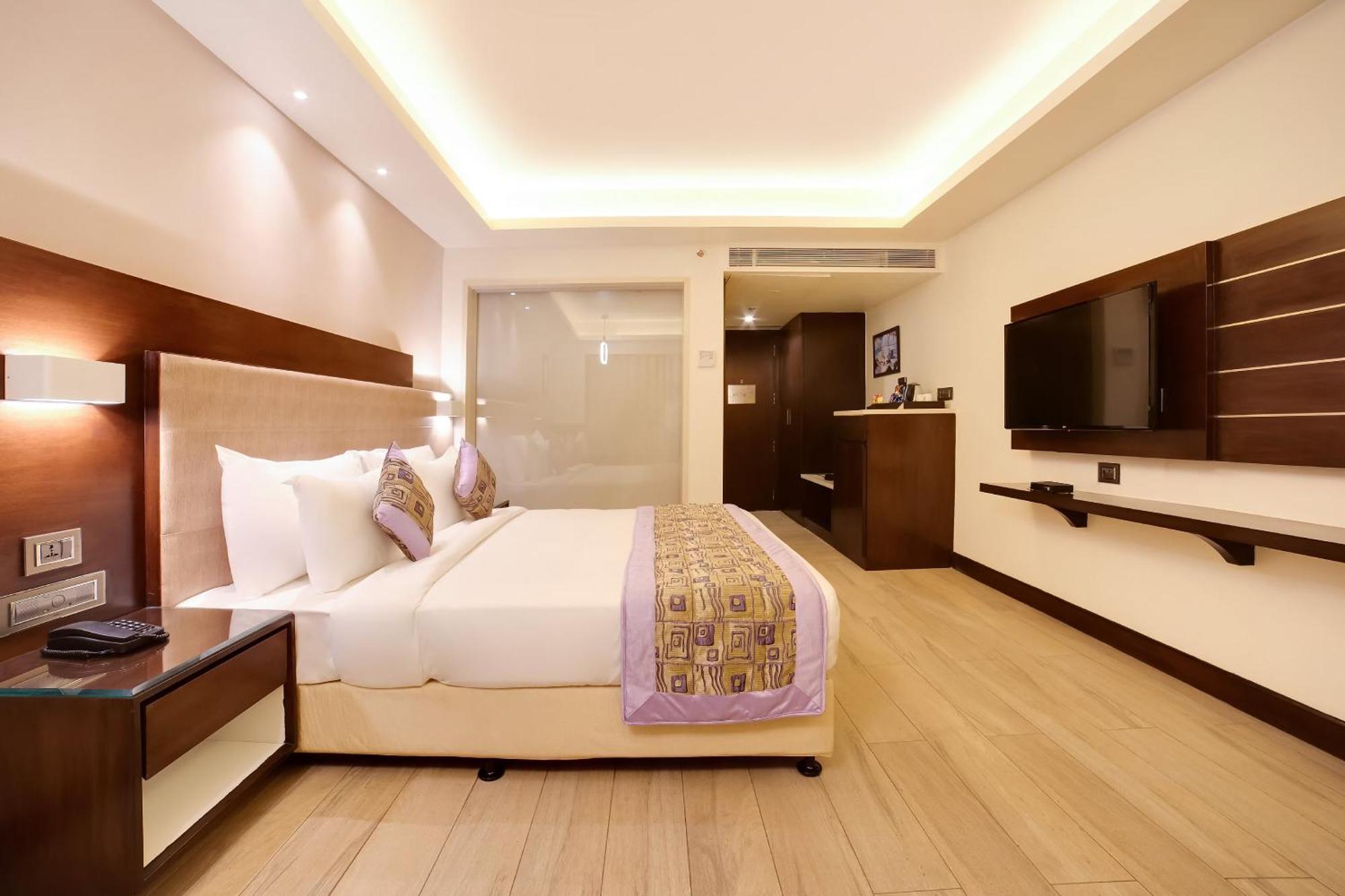 White Rose Igi Airport Bed & Breakfast *